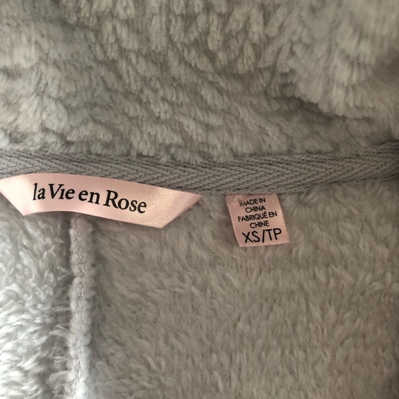 Fuzzy Sleep Romper - Picture 5 of 6